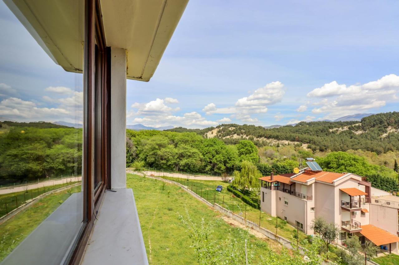 Studio Acropolis Serres Next To Center Bagian luar foto