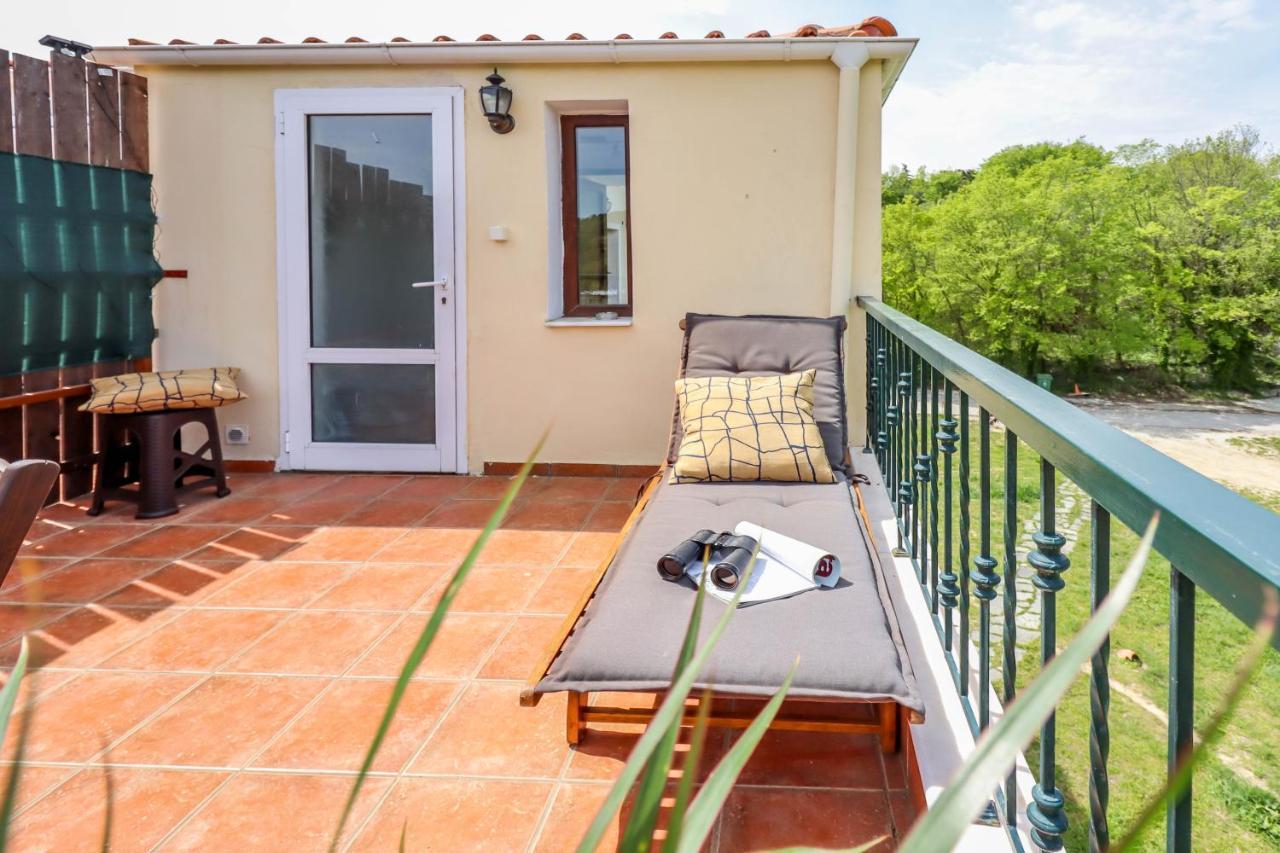 Studio Acropolis Serres Next To Center Bagian luar foto