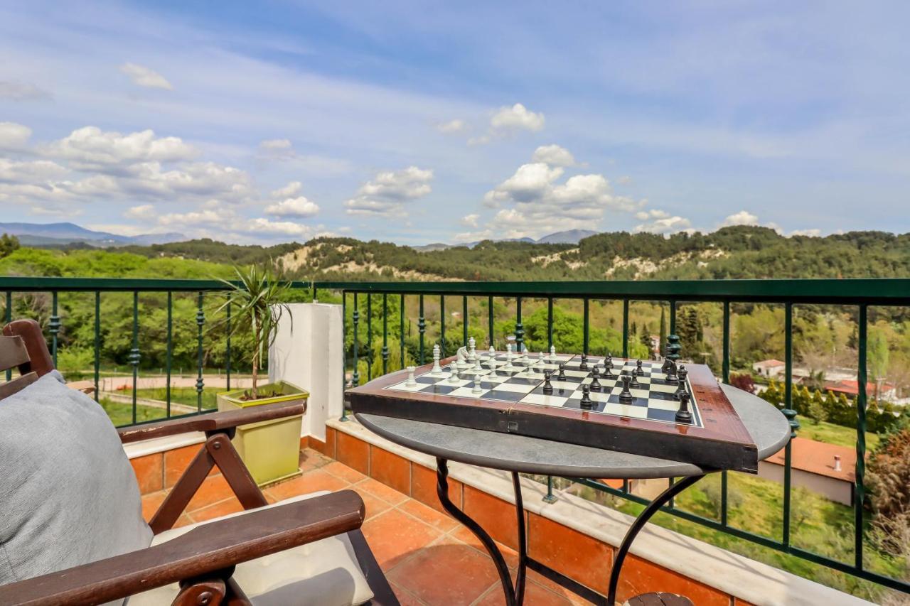 Studio Acropolis Serres Next To Center Bagian luar foto