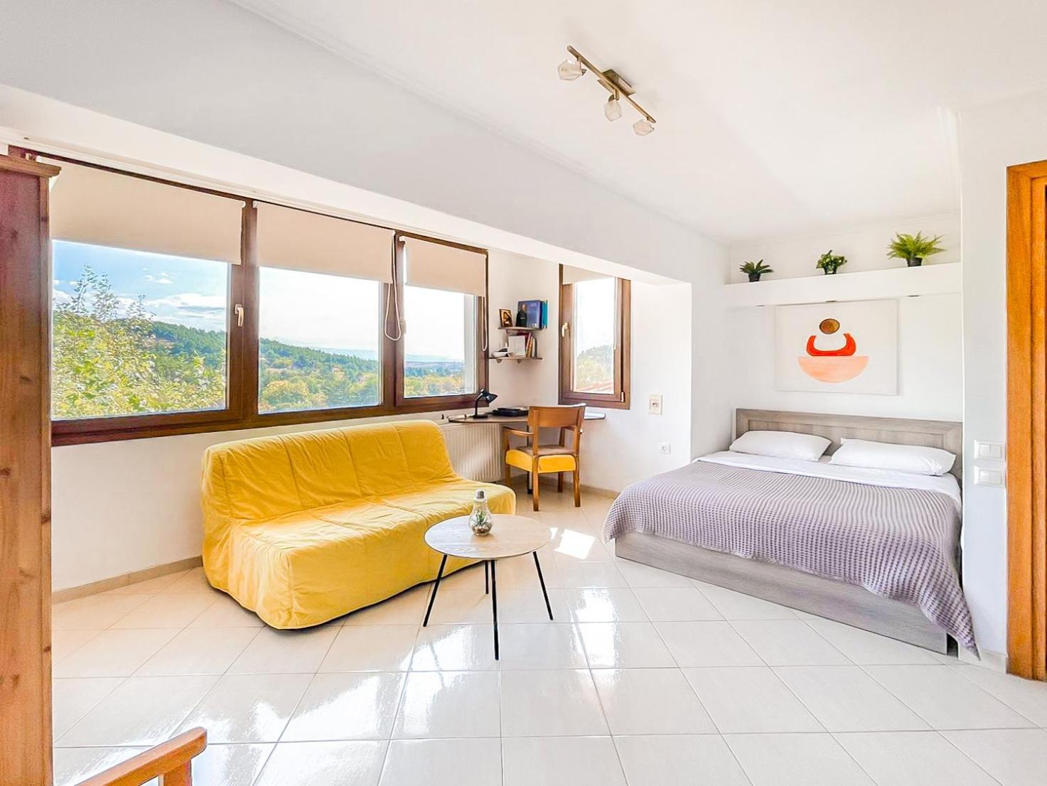 Studio Acropolis Serres Next To Center Bagian luar foto